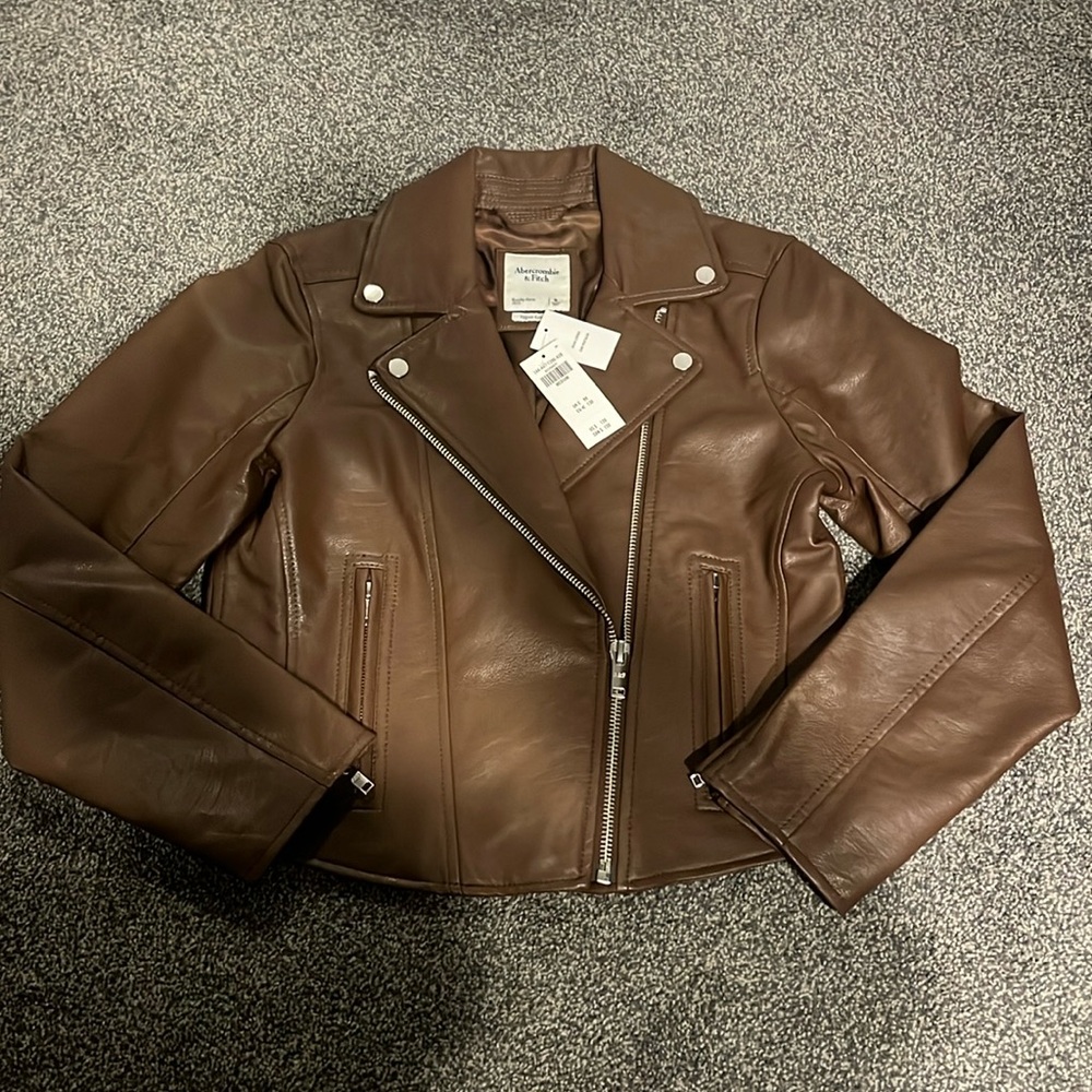 Abercrombie & Fitch Vegan Leather Cropped Moto Jacket (M) FINAL SALE